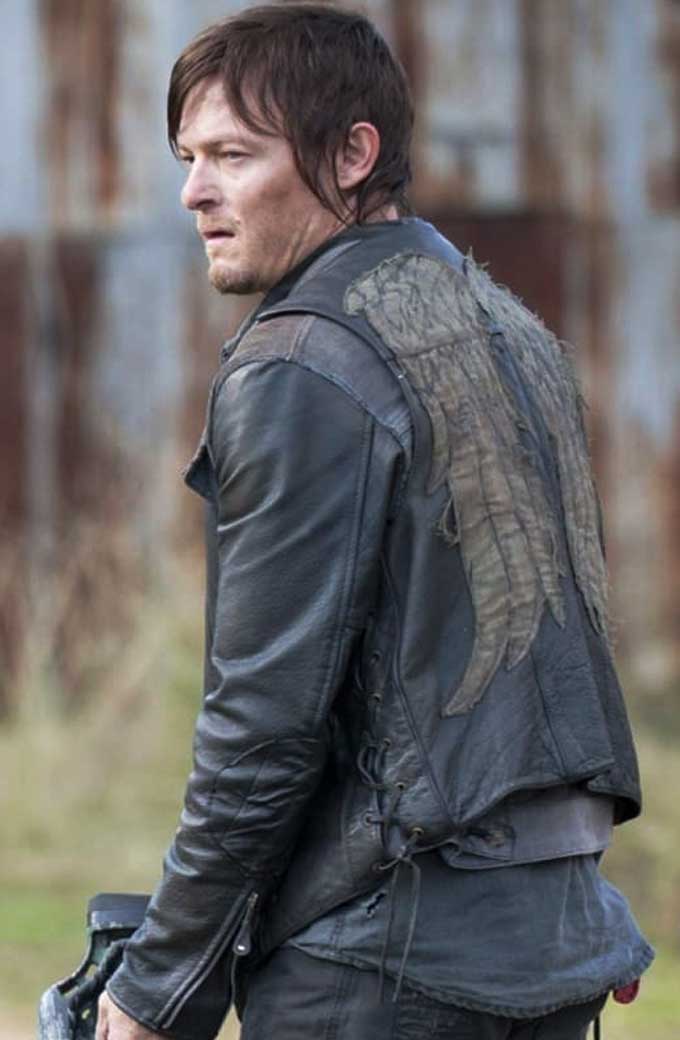 daryl-dixon-black-vest-LEE-Leather-Jacket-001