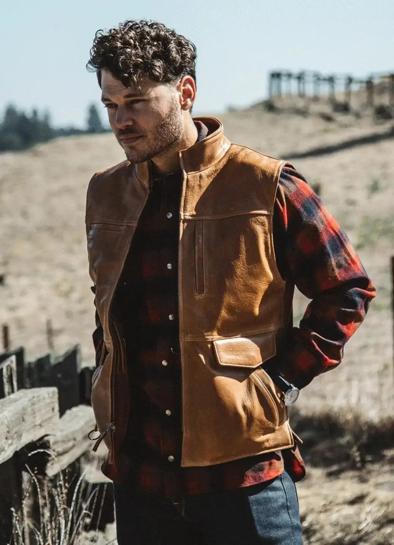 Mens-Classic-Musterd-Western-Leather-Vest-Lee-Leather-Jackets-002