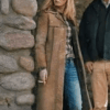 kelly-reilly-beth-dutton-leather-coat-Lee-Leather-Jackets-display